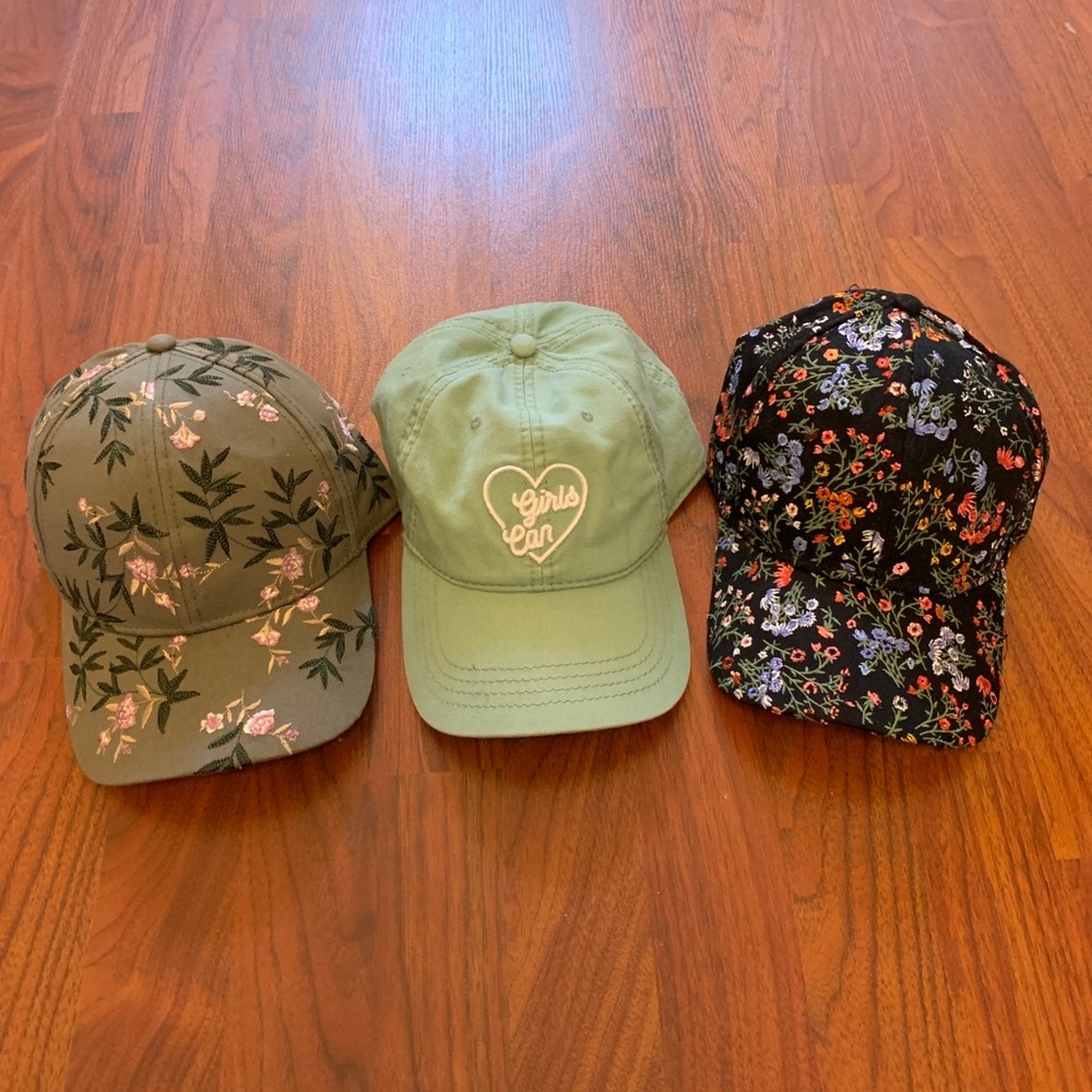 Lot of 3 AEO Floral Baseball Caps